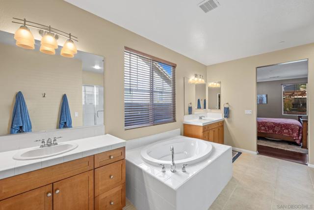 2954 Rangpur Court, Escondido CA: https://media.crmls.org/mediaz/6e7ac19e-4471-4400-a8f2-9c658c2e501a.jpg