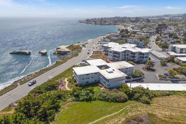 880 West Cliff Drive, Santa Cruz CA: https://media.crmls.org/mediaz/6e7c385e-f70f-4af0-9717-dfe01b91e044.jpg