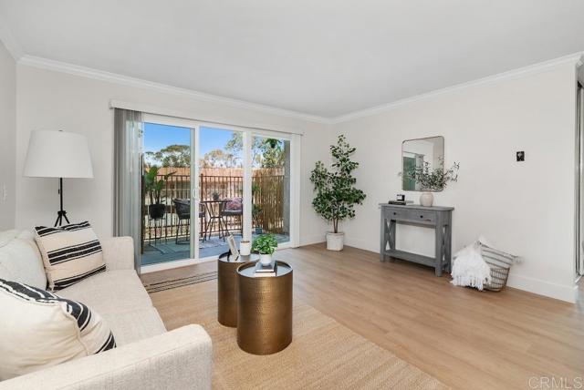 Detail Gallery Image 4 of 30 For 2352 Hosp Way #145,  Carlsbad,  CA 92008 - 2 Beds | 1 Baths