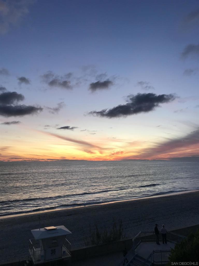 https://media.crmls.org/mediaz/6e7f76f1-a7c9-43f5-9617-7515c70f58eb.jpg?preset=X-Large