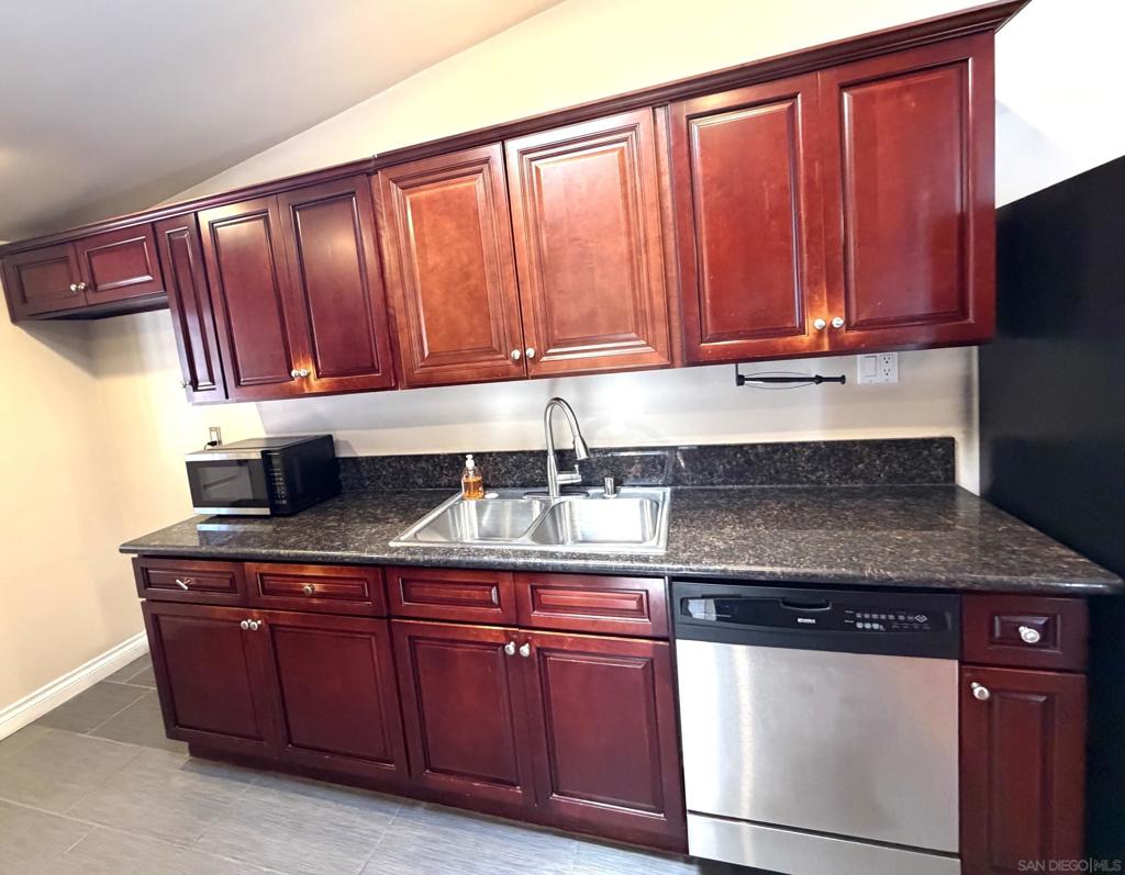 12923 Slack Street - photo 8