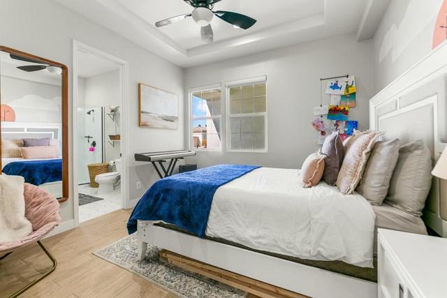 44830 Via Mirabel, La Quinta CA: https://media.crmls.org/mediaz/6e80823a-6f15-4d0b-98ab-682915d9aa17.jpg
