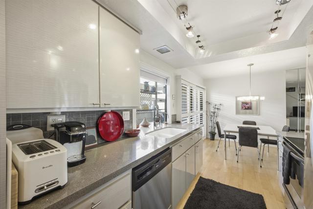 Image 8 of 31 For 4595 Chateau Drive