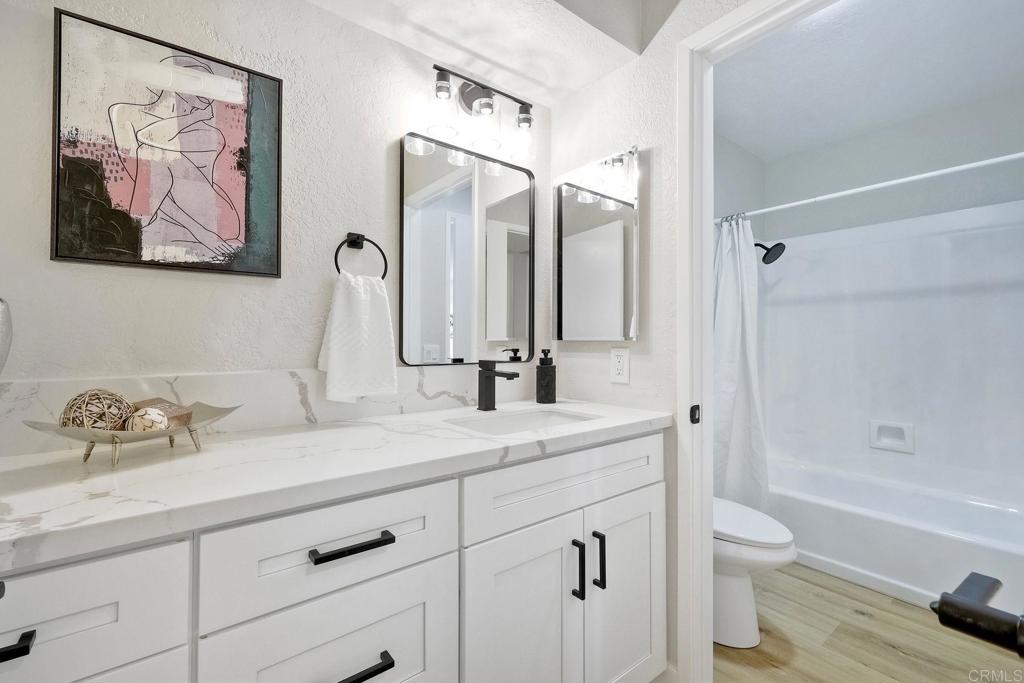 9209 Villiage - photo 19