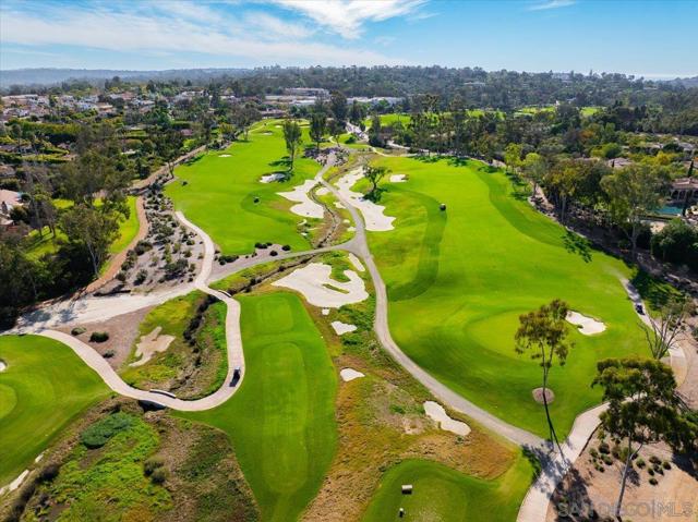 6150 La Fremontia, Rancho Santa Fe CA: https://media.crmls.org/mediaz/6e83a128-f2b9-45b8-9575-ae5e8dd564d0.jpg