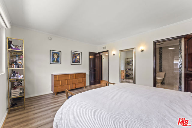 10854 Morrison Street, North Hollywood CA: https://media.crmls.org/mediaz/6e8486f9-6c85-4046-b830-a8ee4bf19ce7.jpg