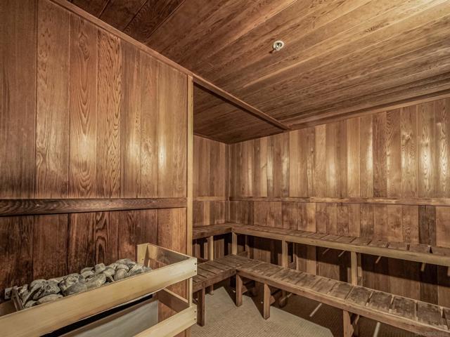 1325 Pacific Hwy, San Diego CA: https://media.crmls.org/mediaz/6e84edea-6472-4de0-b765-b79ce0ddf8bb.jpg