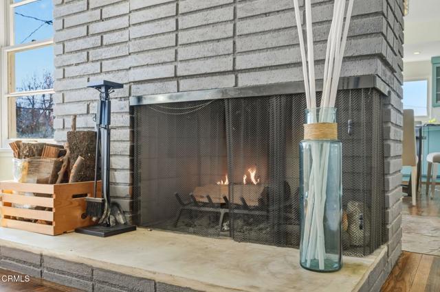 4487 Rising Hill Road, Altadena CA: https://media.crmls.org/mediaz/6e856e7a-950c-4478-8e66-b8b36ae74cc8.jpg