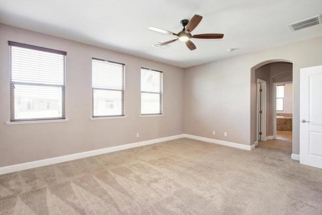 9987 Spring View Way, Elk Grove CA: https://media.crmls.org/mediaz/6e87e9cd-c6c5-4a65-96cd-f632675d12c9.jpg