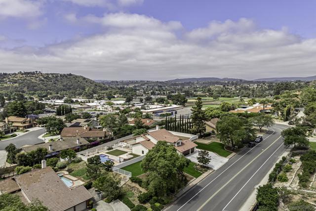 14051 Fiddletown Rd., Poway CA: https://media.crmls.org/mediaz/6e88a057-2bd6-45bd-ad37-2181f986f847.jpg