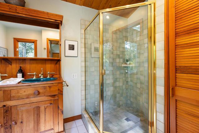 951 Jenny Way, Felton CA: https://media.crmls.org/mediaz/6e88c6c2-28d9-46ca-9983-f21c5a5e6251.jpg