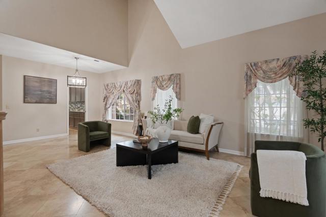 1258 De Cunha Court, Salinas CA: https://media.crmls.org/mediaz/6e89bcb0-8ef5-491f-ac72-36e5f052245a.jpg