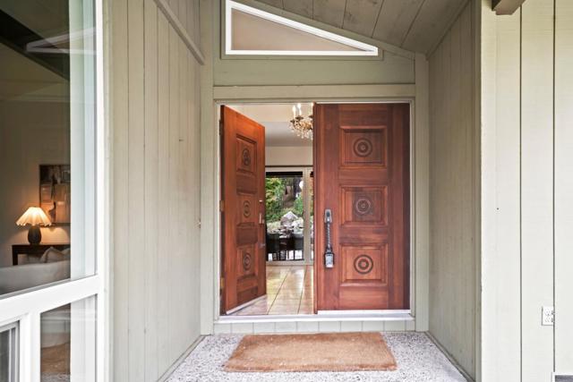 10 Wyndemere Vale, Monterey CA: https://media.crmls.org/mediaz/6e8ae864-6960-4b9f-839a-3f5dc779f96d.jpg