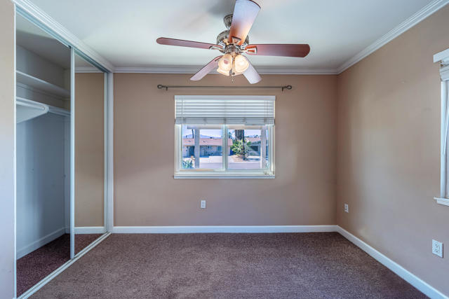 43120 Texas Avenue, Palm Desert CA: https://media.crmls.org/mediaz/6e8afbfb-10e6-4d3f-ad49-23e4f91dd74c.jpg