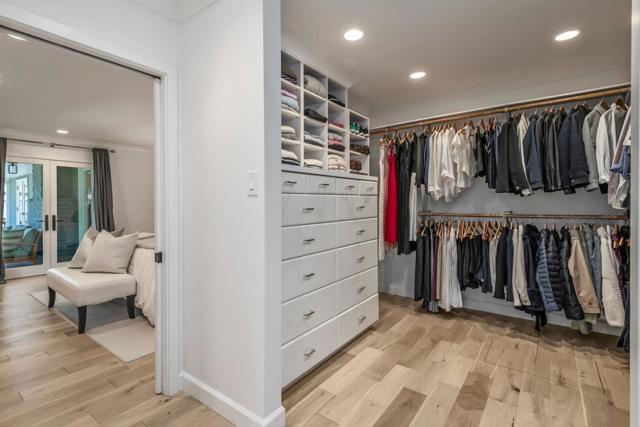 1101 Hobart Street, Menlo Park CA: https://media.crmls.org/mediaz/6e8b37bf-5cd0-422b-8da1-17697621c07b.jpg