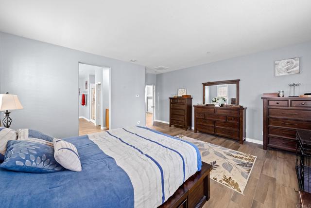 448 Kennedy Court, Escondido CA: https://media.crmls.org/mediaz/6e8b65c2-6a8a-41b5-a582-af256ae5e663.jpg