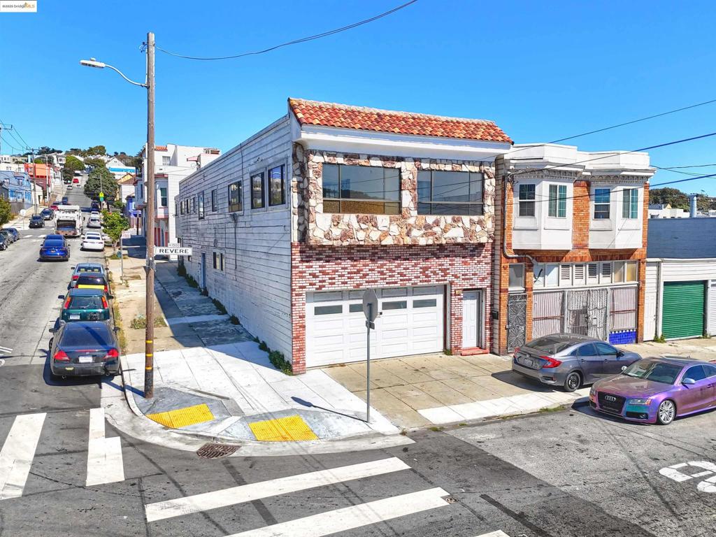 1494 Revere Ave