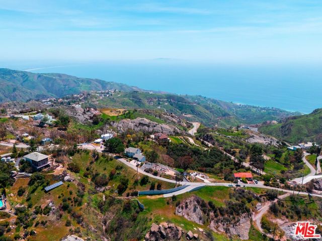 Drew Fenton | 24775 W Saddle Peak Road Malibu CA | MLS: 7170483