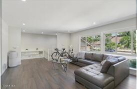 18520 Asuncion Street, Porter Ranch CA: https://media.crmls.org/mediaz/6e8df2bc-241f-4f38-bca6-a0590ae56af5.jpg