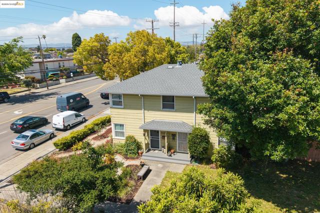 317 Pacific, Alameda CA: https://media.crmls.org/mediaz/6e8e103f-eb89-4f25-9e5a-d2336e71989e.jpg