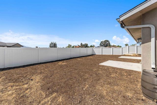 1609 Mauzy Way, El Cajon CA: https://media.crmls.org/mediaz/6e8ec6aa-ef96-4454-ae6c-03ddf9ab6517.jpg