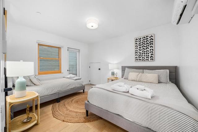 208 Capitola Avenue, Capitola CA: https://media.crmls.org/mediaz/6e8f38d0-8e32-445a-ad17-03de24a3f1d0.jpg