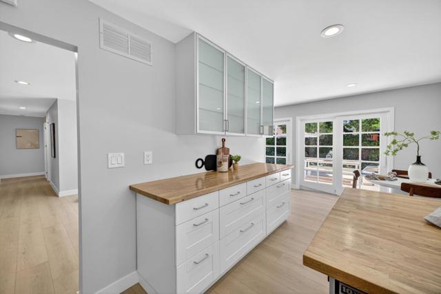 6340 Sponson Court, San Jose CA: https://media.crmls.org/mediaz/6e8f5ba8-d3f5-4142-93cb-32d7fce66875.jpg