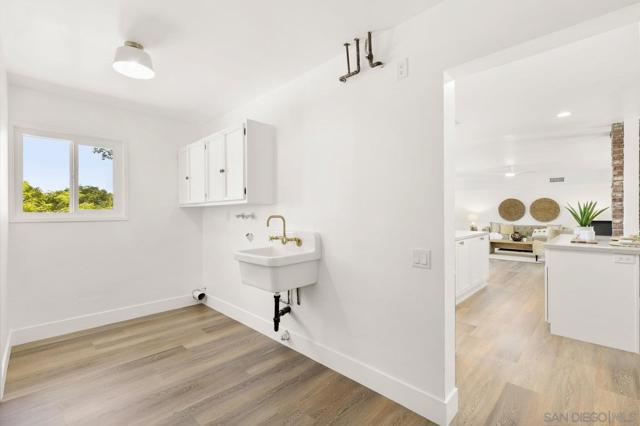 38795 Harris Truck Trail, Fallbrook CA: https://media.crmls.org/mediaz/6e8f82ef-1d89-4074-b3c3-784c6df38d89.jpg
