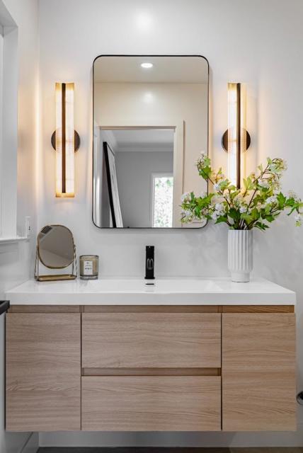 1129 Lexington Drive, Sunnyvale CA: https://media.crmls.org/mediaz/6e939d7d-6a9e-4f14-b437-c816762d579d.jpg