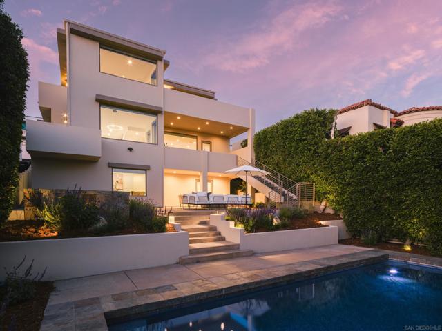2111 W California Street, San Diego CA: https://media.crmls.org/mediaz/6e93d0fb-649c-41a1-8bc2-90a2f20f7a52.jpg