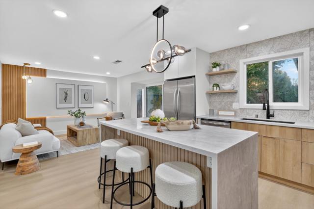 903 Lanewood Drive, San Jose CA: https://media.crmls.org/mediaz/6e94b421-0f6f-476b-9f3c-661abc0a70a5.jpg