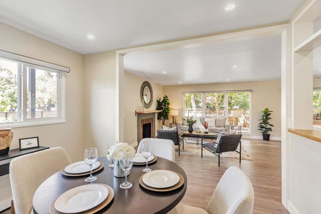 2698 Goodwin Avenue, Redwood City CA: https://media.crmls.org/mediaz/6e94b90f-2ea0-4940-8825-320af148b355.jpg