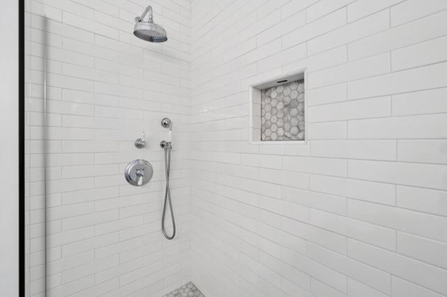 30003006 26th Street, San Francisco CA: https://media.crmls.org/mediaz/6e95177d-0cf4-41ab-ace1-2acca9bf7ea8.jpg