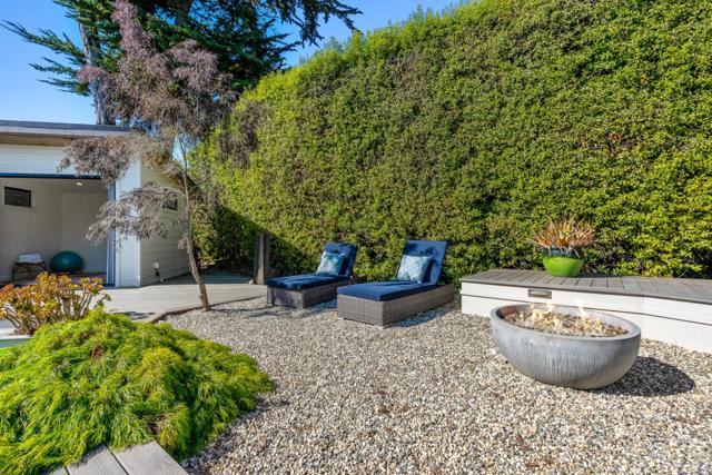 2200 Dolphin Drive, Aptos CA: https://media.crmls.org/mediaz/6e95c6a0-e306-4fd0-b5b8-d0adca0f0fb5.jpg