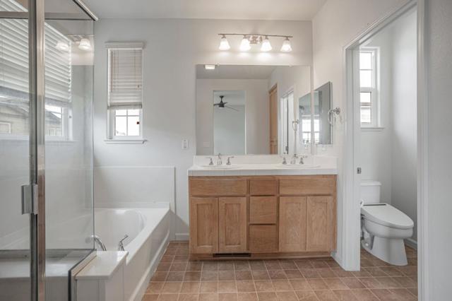 1658 Glenmore Drive, Fairfield CA: https://media.crmls.org/mediaz/6e960122-68fa-4db1-a6a3-94e4c67a689a.jpg