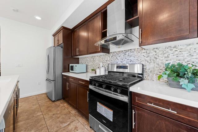1071 Dewberry Place, San Jose CA: https://media.crmls.org/mediaz/6e98d549-bd10-4a2e-b964-629d610d5e2b.jpg