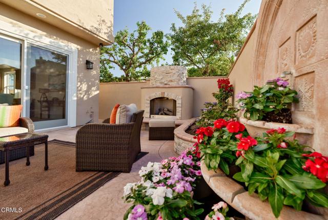 1257 Devon Lane, Ventura CA: https://media.crmls.org/mediaz/6e9a0b76-50db-464e-b2ce-4db61d47a98f.jpg