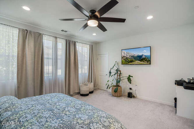 110 Red Brick Drive, Simi Valley CA: https://media.crmls.org/mediaz/6e9bdd1e-355b-4980-8140-34fd7e04811b.jpg