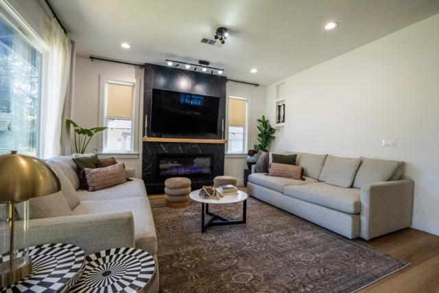 438 Minor Avenue, San Jose CA: https://media.crmls.org/mediaz/6e9c3ad2-5178-44b1-a74a-ad539352f082.jpg
