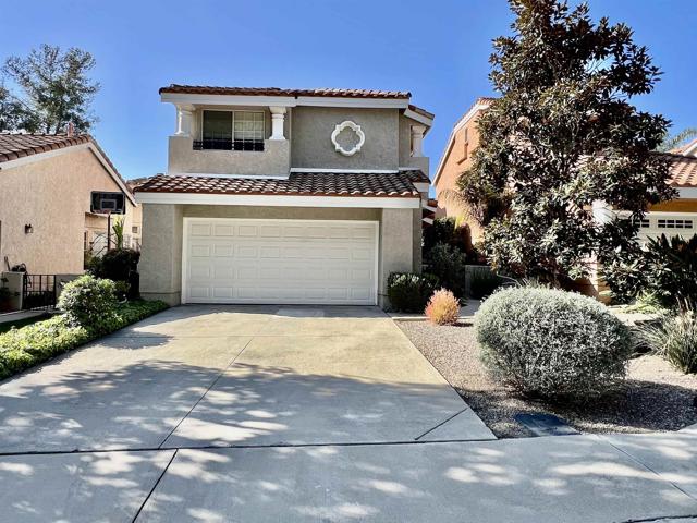 Detail Gallery Image 1 of 1 For 1561 Golfcrest Pl, Vista,  CA 92081 - 3 Beds | 2/1 Baths