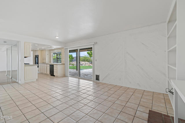 5505 Topa Topa Drive, Ventura CA: https://media.crmls.org/mediaz/6e9d20d6-1d18-4b17-91c8-78c50a060b64.jpg