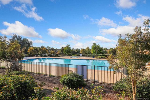 40998 Promenade Chardonnay Hls, Temecula CA: https://media.crmls.org/mediaz/6e9d9b3c-547e-4b3a-a44c-ce806f80f31a.jpg