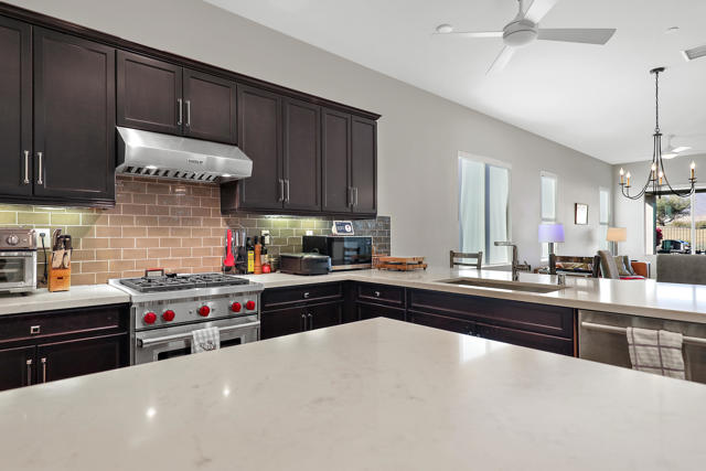 Image 11 of 37 For 84994 Bedero Court