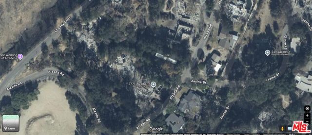3771 Alzada Road, Altadena CA: https://media.crmls.org/mediaz/6e9fc7c4-4f55-4ab6-865e-bebb5675e6e7.jpg