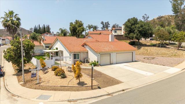 1604 Woodrum PL, El Cajon CA: https://media.crmls.org/mediaz/6ea03ed5-d883-4071-8b35-a3271f1a4dcc.jpg
