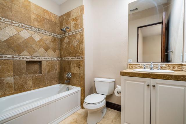 49481 Rock Rose Drive, Indio CA: https://media.crmls.org/mediaz/6ea04c5c-f45d-4578-a653-084b6f5d6536.jpg