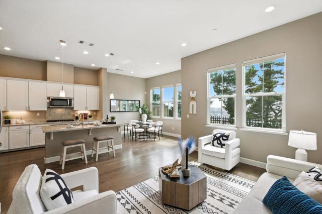 1018 Ocean View Avenue, Daly City CA: https://media.crmls.org/mediaz/6ea09e3a-94d4-4c6c-a153-48d4fcaa793a.jpg