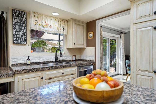 Detail Gallery Image 16 of 73 For 2740 via Dieguenos, Alpine,  CA 91901 - 5 Beds | 3/1 Baths