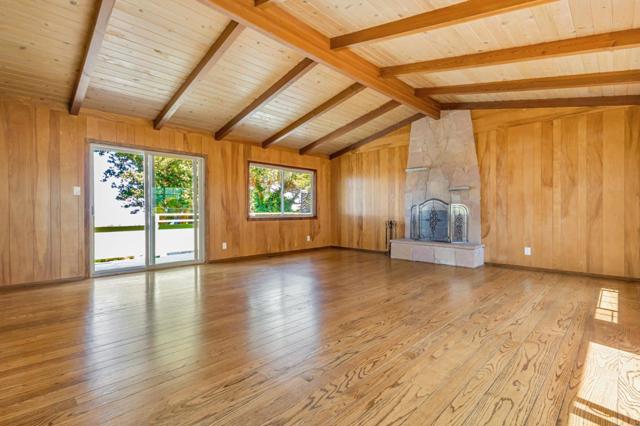 253 Humboldt Road, Brisbane CA: https://media.crmls.org/mediaz/6ea14e5c-12f8-4364-a052-71adbaea6f5d.jpg