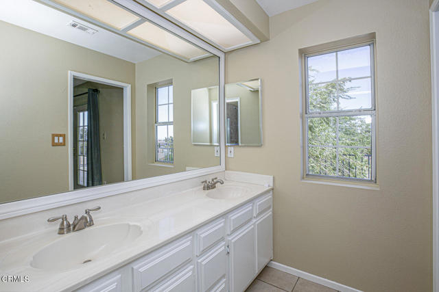 3831 E Ave T 8, Palmdale CA: https://media.crmls.org/mediaz/6ea2028b-9a39-49bd-8ac2-c204e4cf1d26.jpg